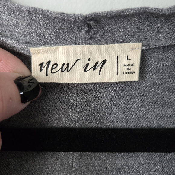 New In Grey Open-Front Women's Cardigan Sweater Size Large - Picture 4 of 7